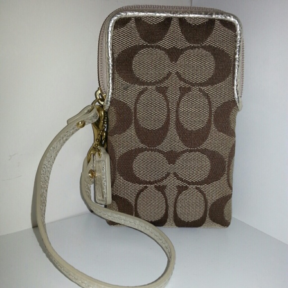 coach carrier coach coach phone carrier wallet from kellie s closet on poshmark coach carrier coach coach phone carrier wallet from kellie s closet on poshmark