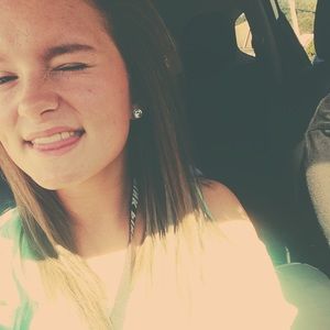 Meet your Posher, Mackenzie