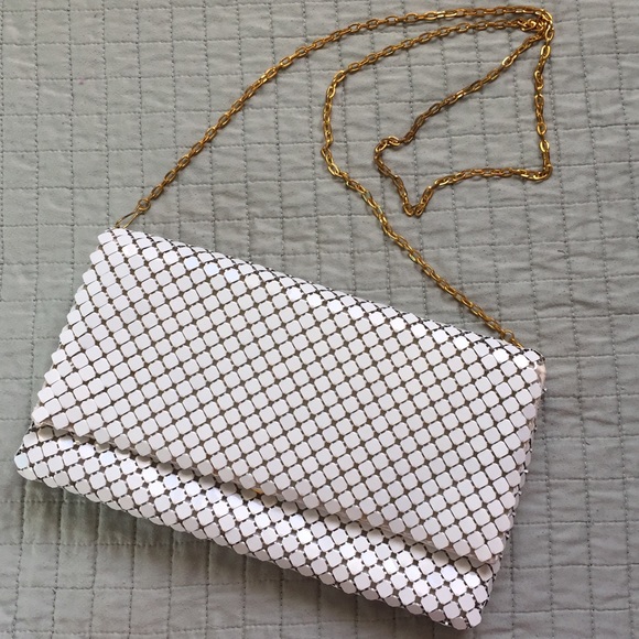 Urban Expressions Handbags - Sexy White Clutch