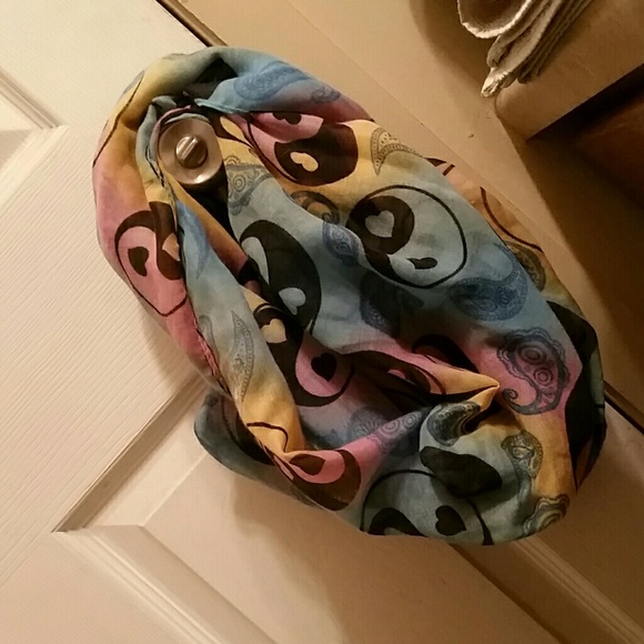 Infinity loop peace sign and heart scarf