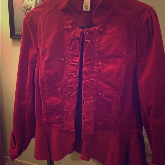 Super super cute rich red jacket!