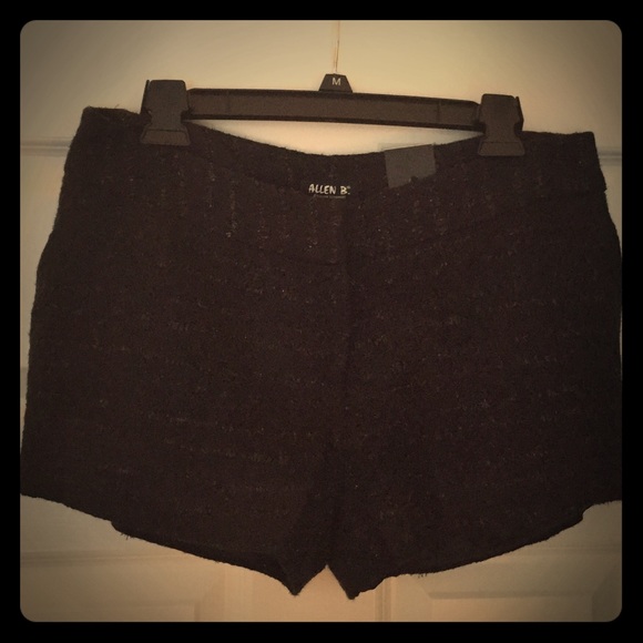 Black boucle shorts
