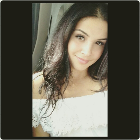 Meet your Posher, Angelica