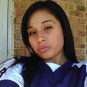 Meet your Posher, Angelina