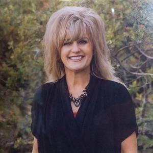 Meet your Posher, Dawna