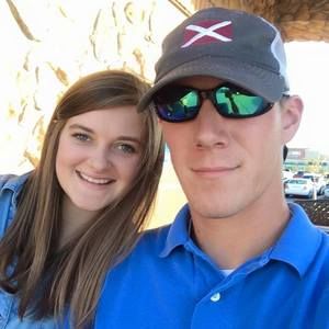 Meet your Posher, Devan