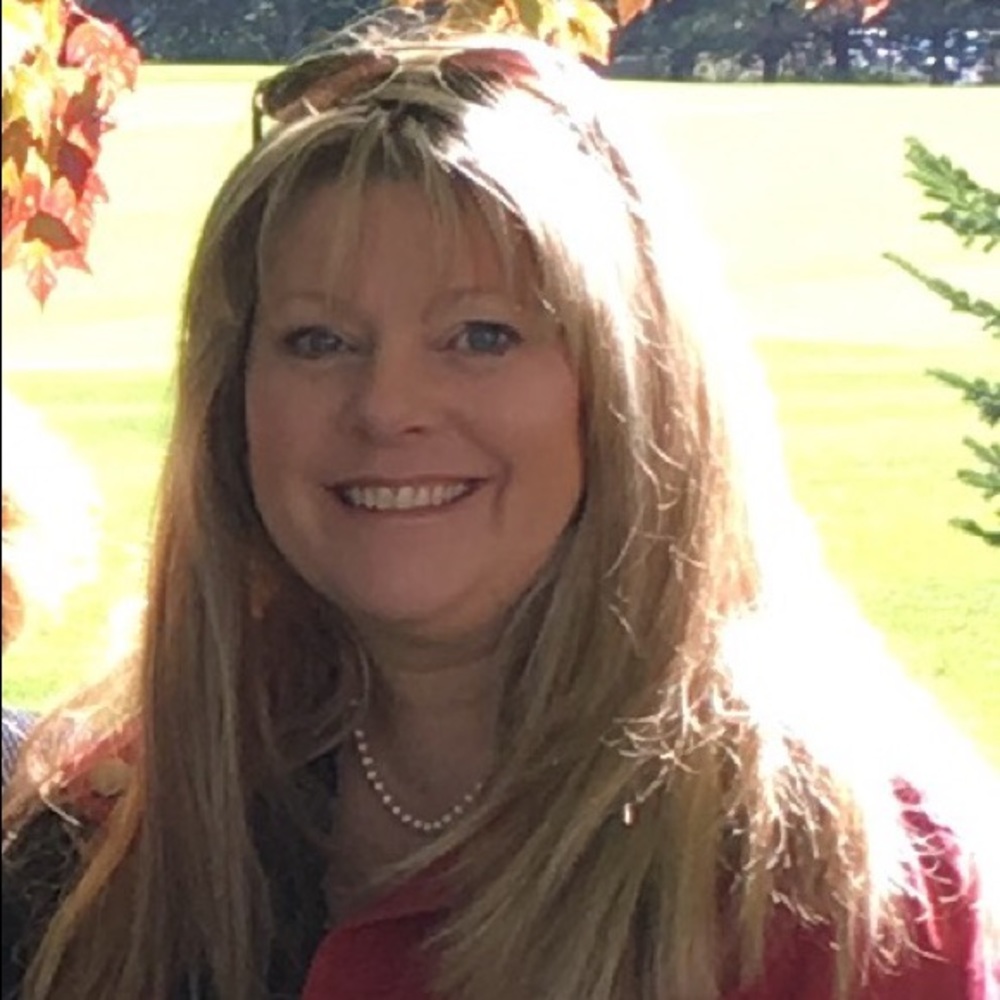 Meet your Posher, Holly