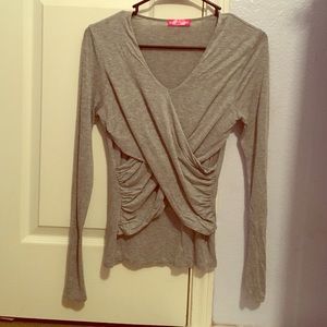 Super cute long sleeve!