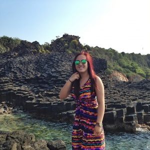 Meet your Posher, Nhi