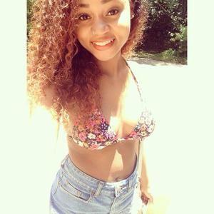 Meet your Posher, Juditha