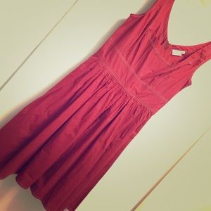 full skirt sleeveless red dress
