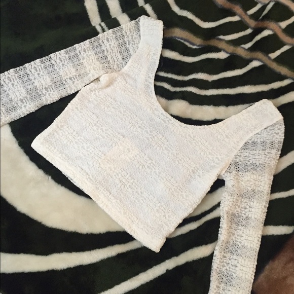 white crop top, lace, nwt, XS, xenia, saboskirt