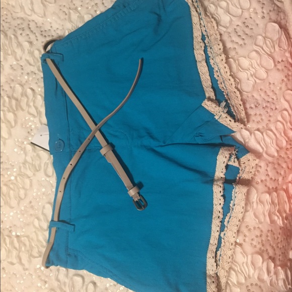 Papaya shorts and belt