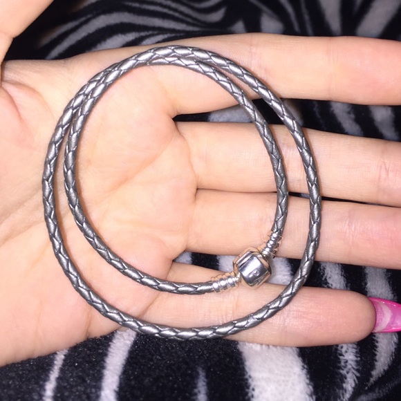 pandora silver grey leather bracelet