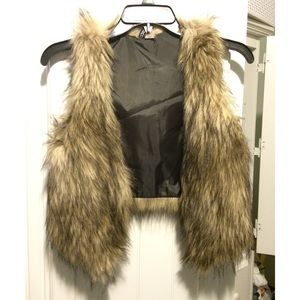 H&M faux fur vest