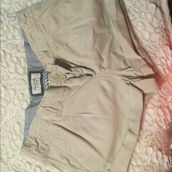 Abercrombie and Fitch shorts size 8