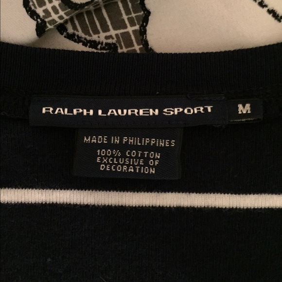 SOLD 🚫 Ralph Lauren v-neck - Picture 3 of 3