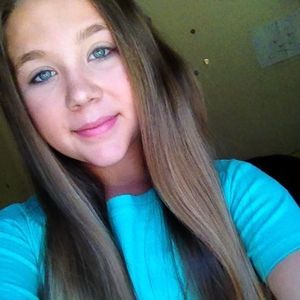 Meet your Posher, Abbi