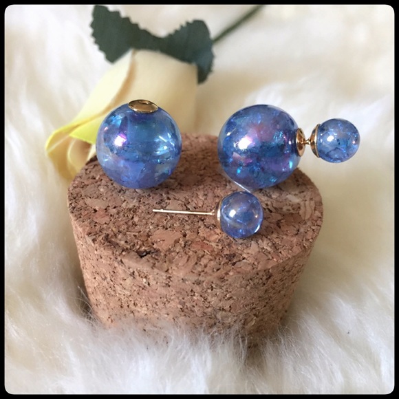 2. Iridescent Double Sided Earrings - Picture 4 of 5