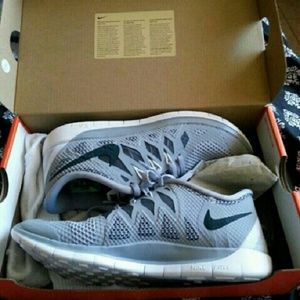 Nike free 5.0