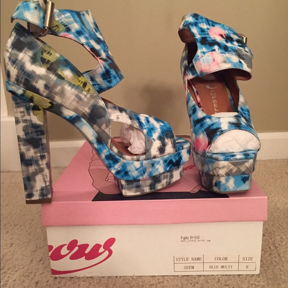 🎉HP🎉Jeffery Campbell Seem. Only worn once