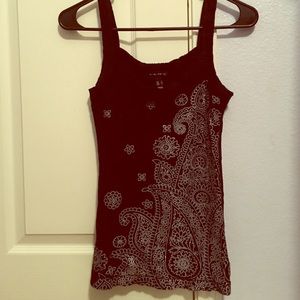 Black designed tank top!
