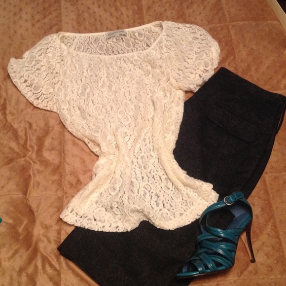 Jones New York Lace Top