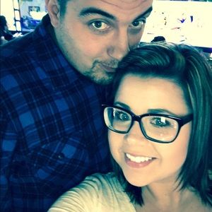 Meet your Posher, Carson