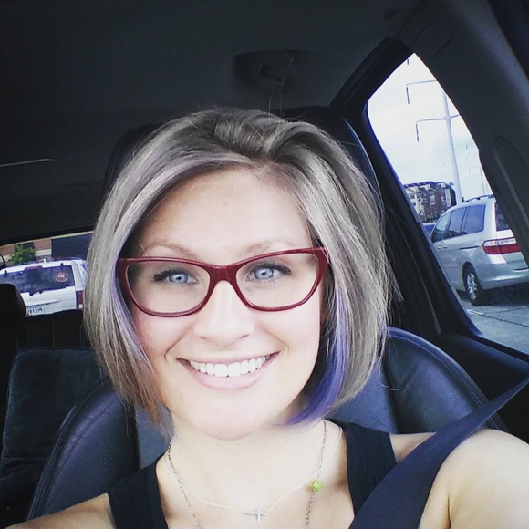 Meet your Posher, Audrey