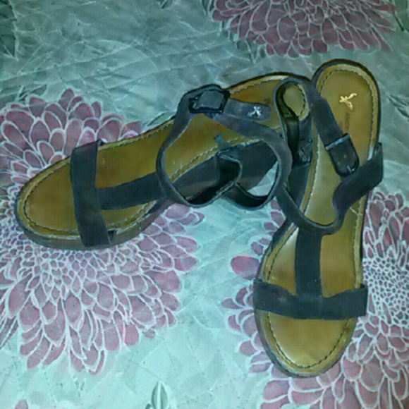 American Eagle wedges