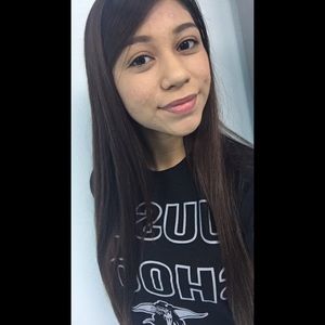 Meet your Posher, Abby