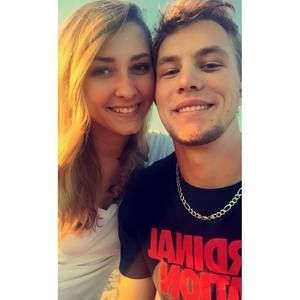 Meet your Posher, Carly