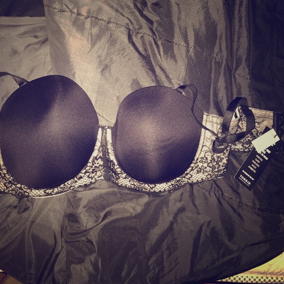 38DDD sexy Lacy bra