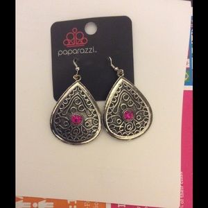 Paparazzi earrings