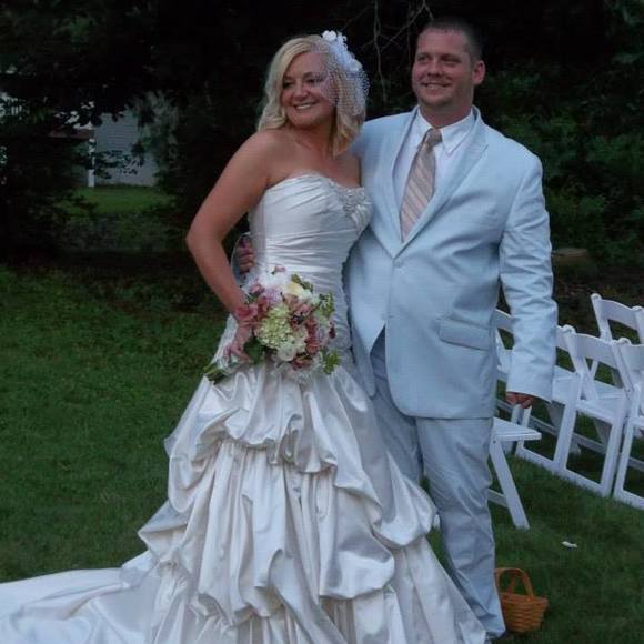 Meet your Posher, Sara - Picture 1 of 1