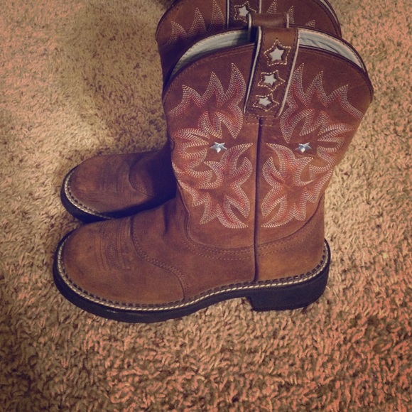 Brown & light blue Ariat boots