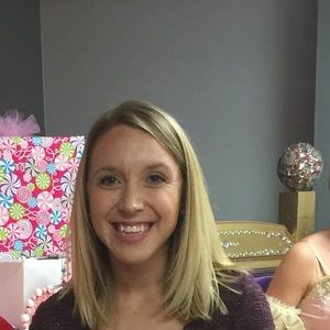 Meet your Posher, Kendra