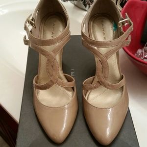 Brandnew Tahari heels