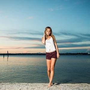 Meet your Posher, Kayla