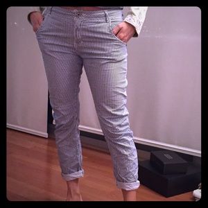 Super cute navy and white striped ankle pants