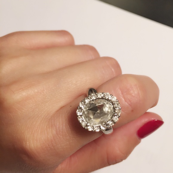 🎀CRYSTAL RING🎀 - Picture 2 of 3