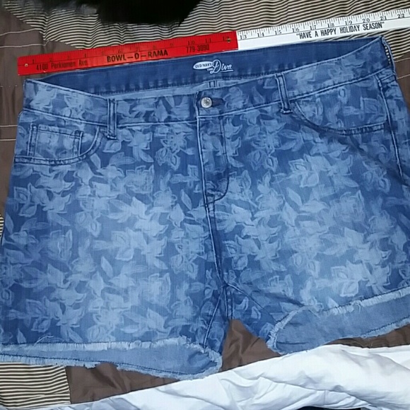 Old navy jean shorts