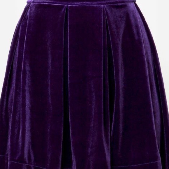 NEW PURPLE VELVET SKATER SKIRT - Picture 4 of 4