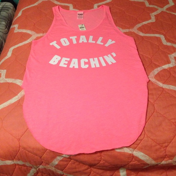 VS TANK TOTALLY BEACHIN *NWT*