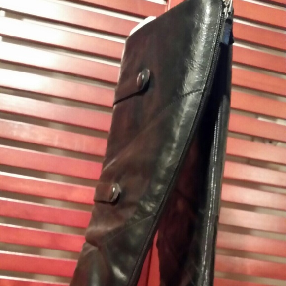 Knee High Boot - Picture 4 of 4