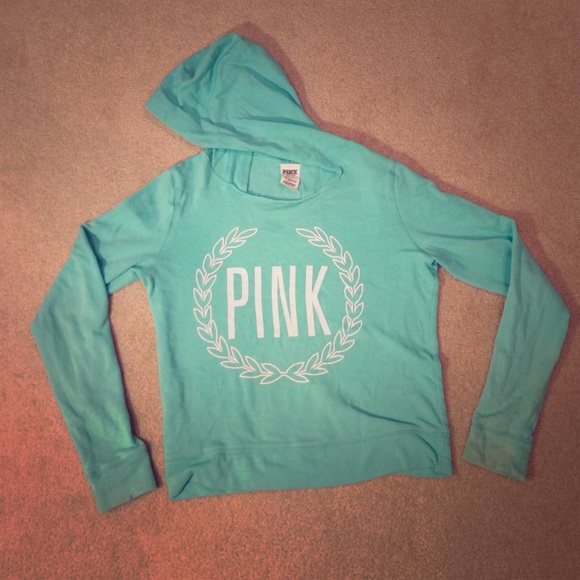 VS PINK pullover hoodie- worn twice