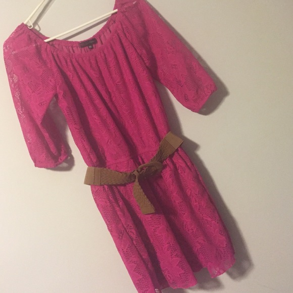 🔥 Fuchsia lace dress
