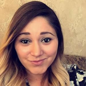 Meet your Posher, Izzy