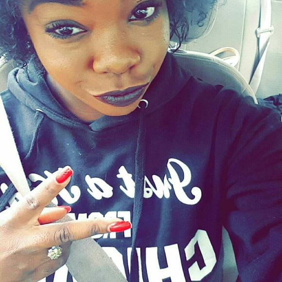 Meet your Posher, Mikayla