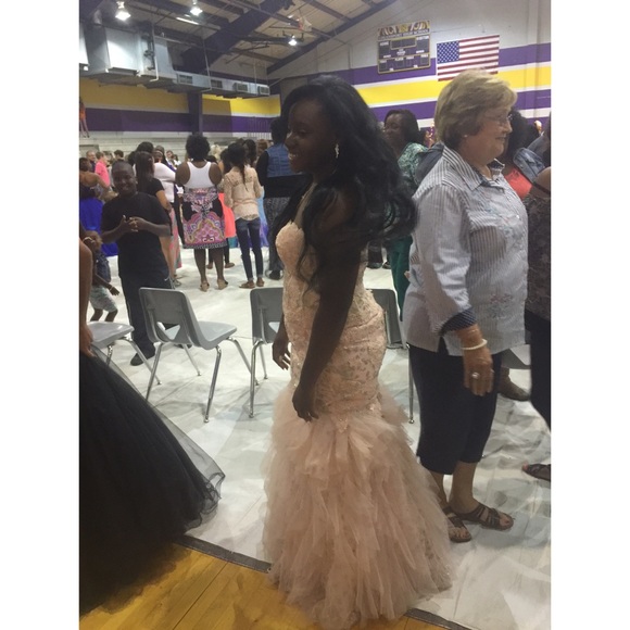 Dress! - Picture 3 of 3
